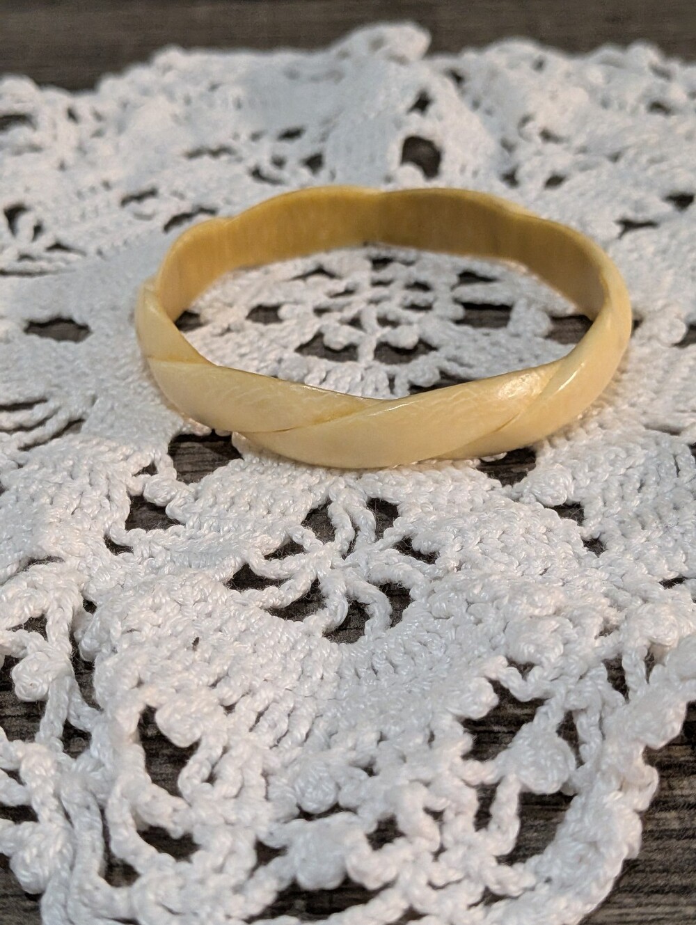Cream Tan Twist Bangle Bracelet - Picture 3 of 6